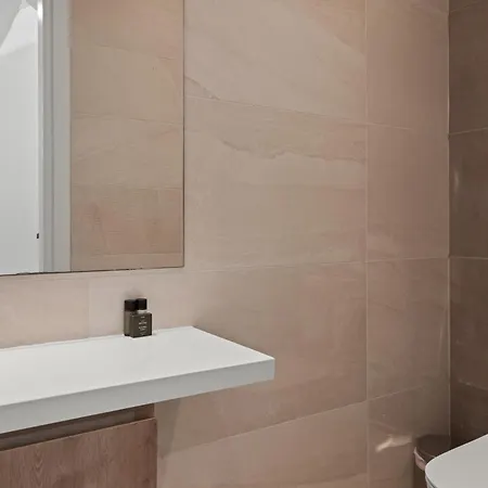 Vila Serenity Waves 5