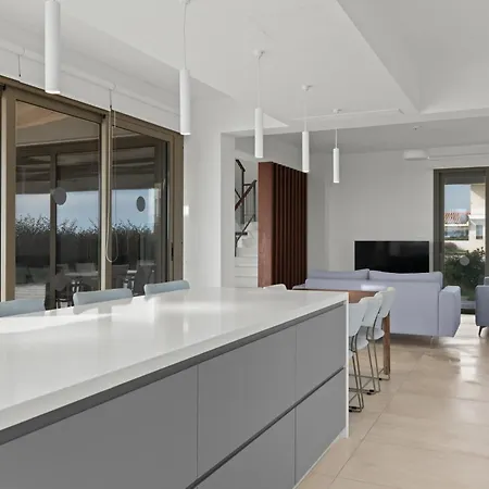 فيلة Serenity Waves 5