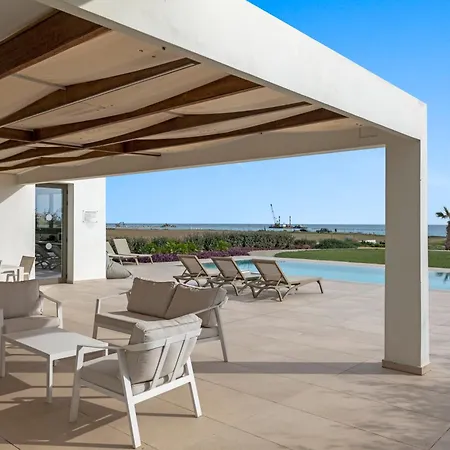 فيلة Serenity Waves 5 لارنكا